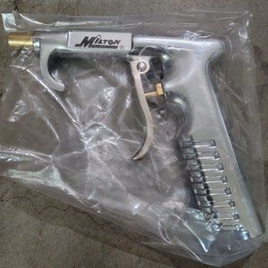 Milton (S-160) Pistol Grip Blow Gun with OSHA-Compliant Safety Tip